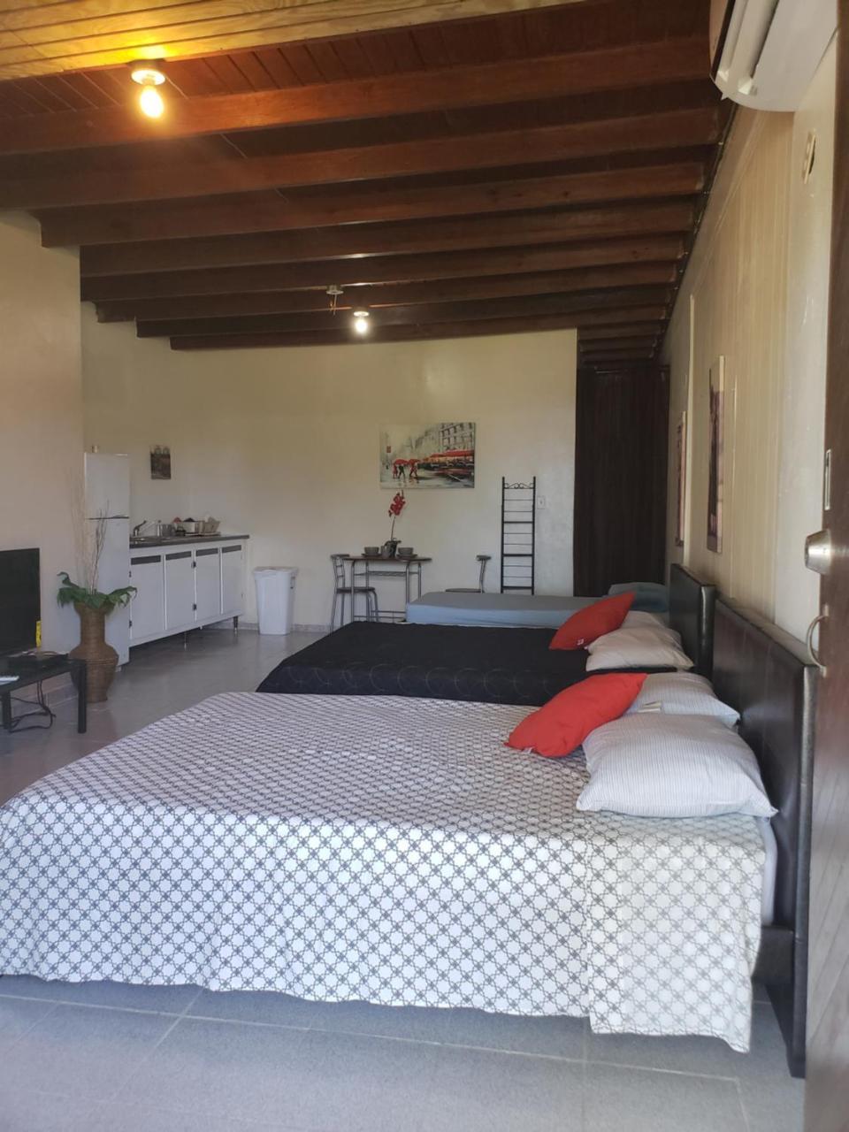 Jardin Del Mar Guesthouse Hatillo Exterior photo